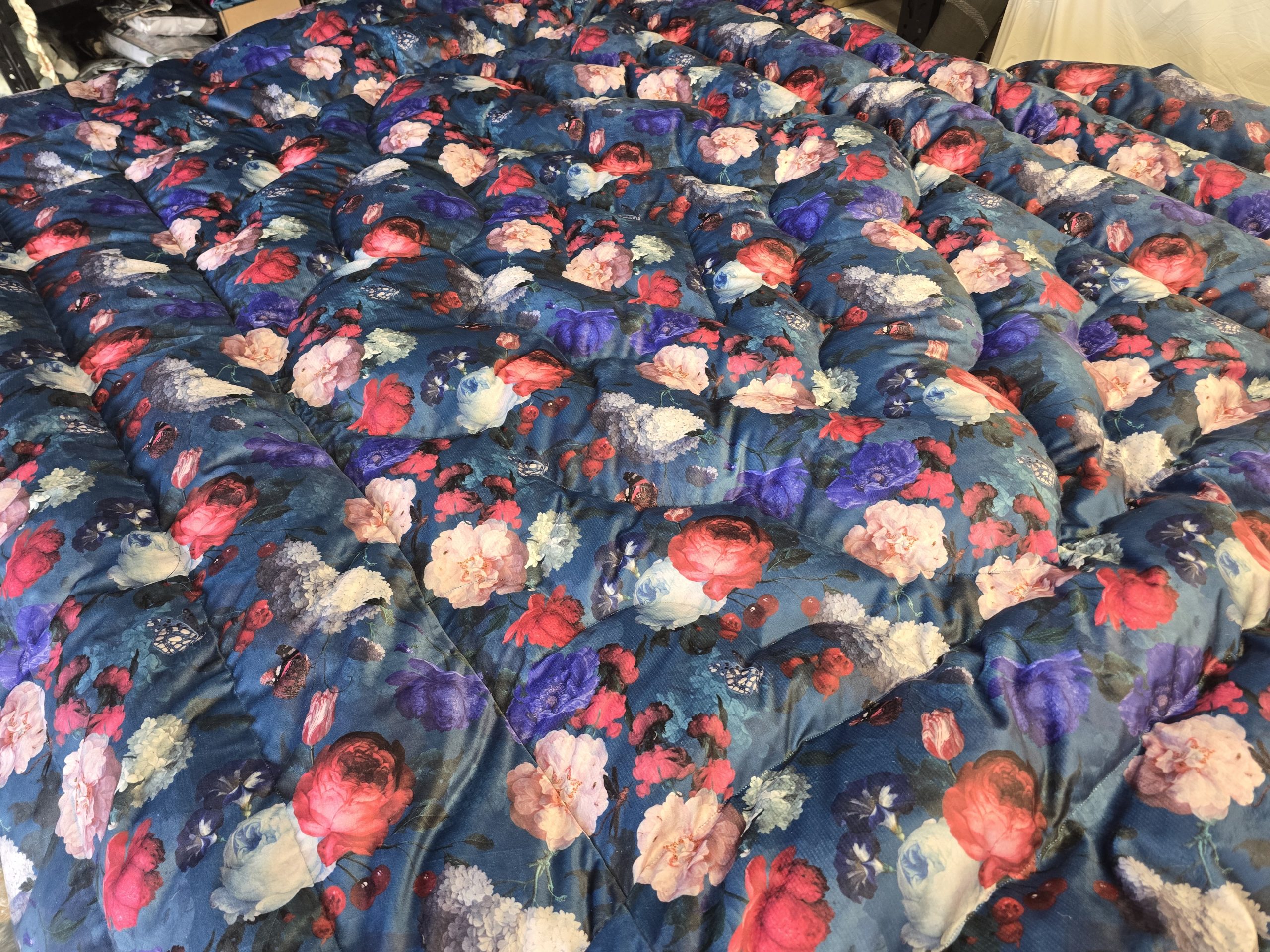 King size velvet floral - Image 4