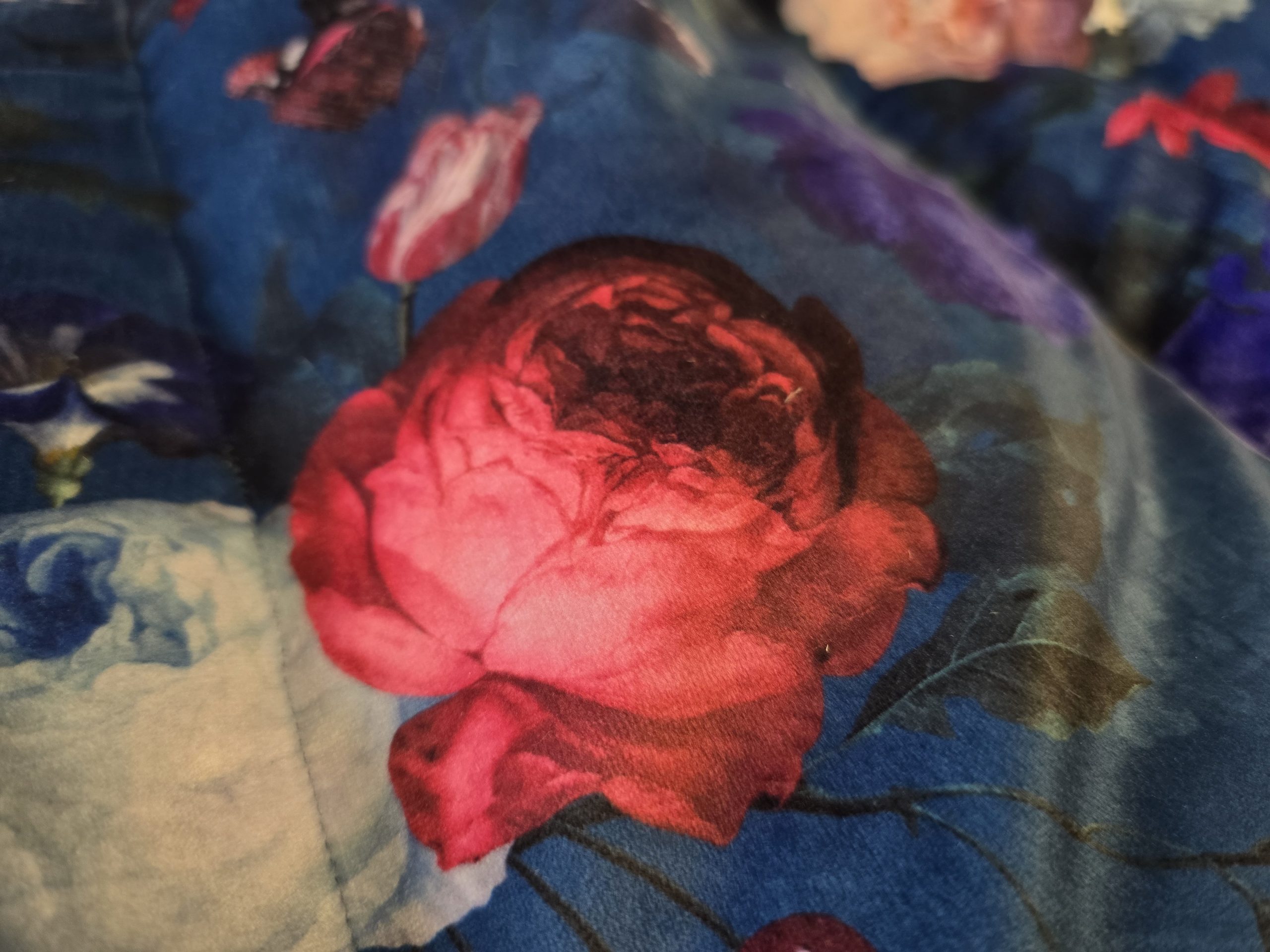 King size velvet floral - Image 2