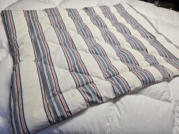 Stripe cot size eiderdown - Image 2